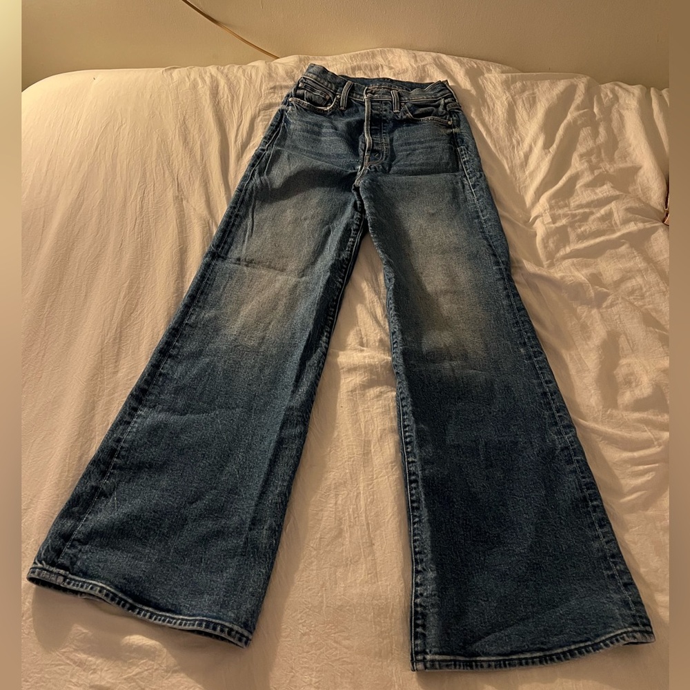 Mother denim wide leg jeans size 6